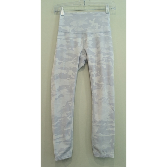 Lululemon Wunder Under High Rise Tight 25" Luxtreme Incognito Camo Jacquard - Picture 1 of 7